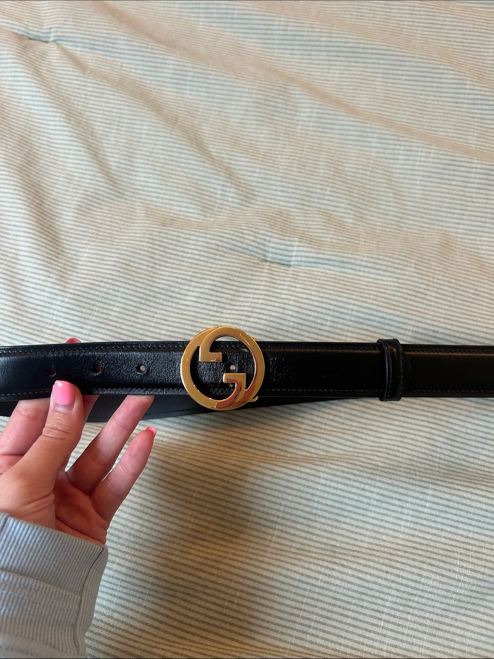 Gucci Black Leather Belt with Gold Double G Round Buckle